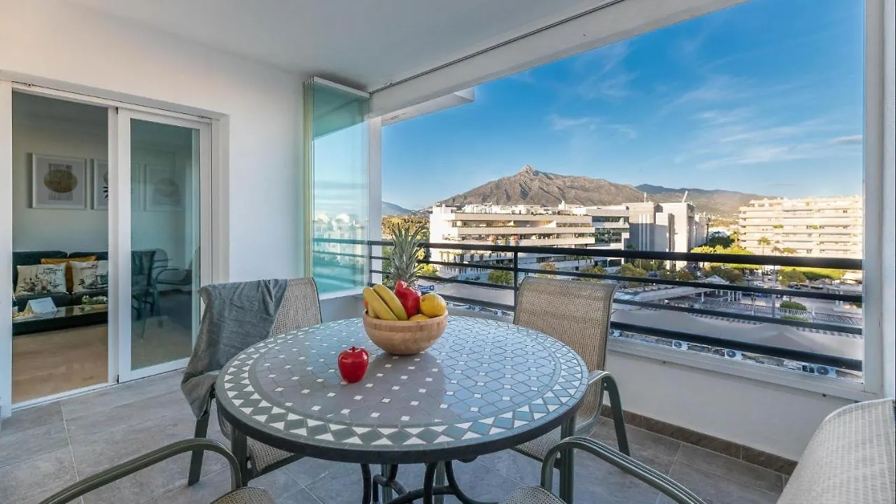 Luxury Penthouse Mountain Sea Views Puerto Banus Appartement Marbella 0*,  Spanje