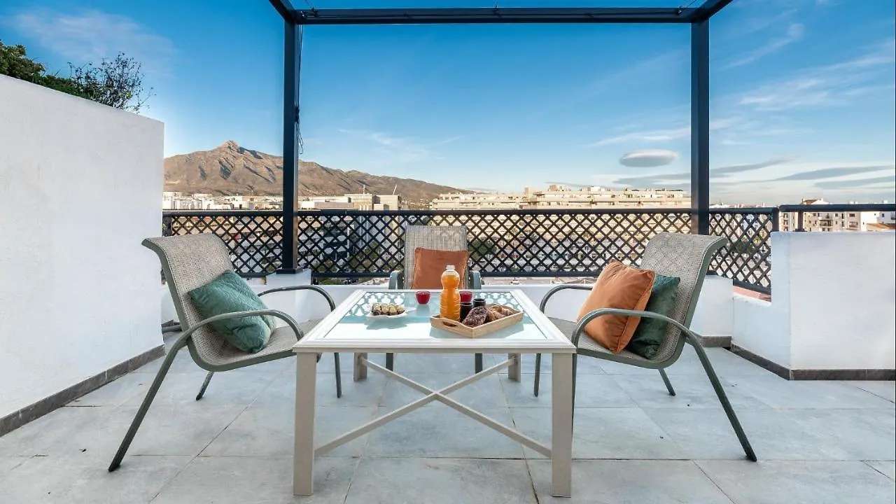 Luxury Penthouse Mountain Sea Views Puerto Banus Apartment Marbella
